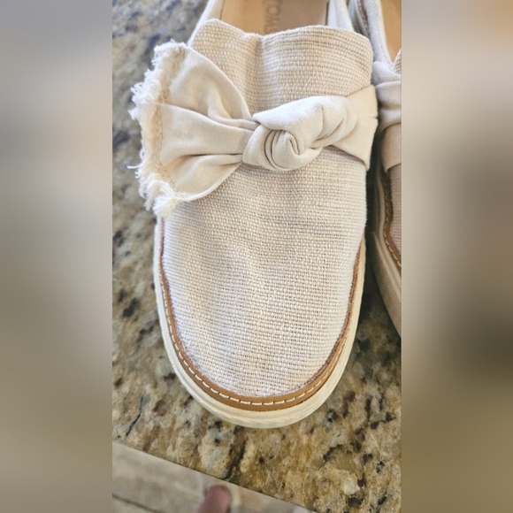 TOMS Sunrise Canvas Slip On Bow Flats Loafer Mules In Beige/ivory. Size 6 - Picture 15 of 15
